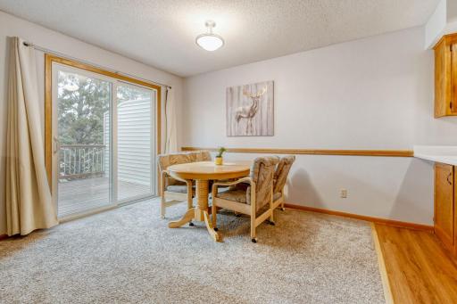 2333 Amberwood Drive, Woodbury, MN 55125