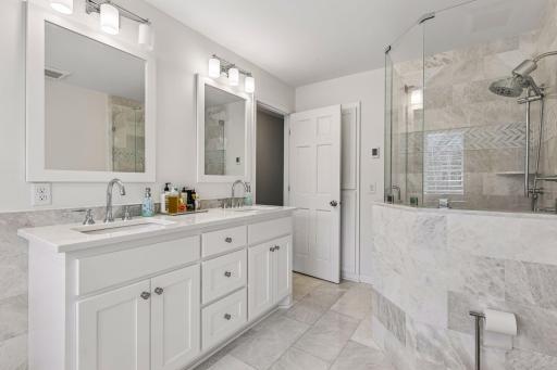 2107 Windsong Circle, Wayzata, MN 55391