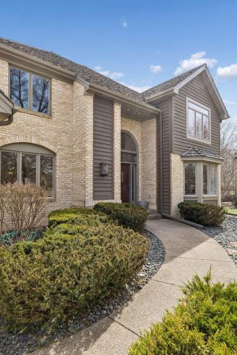 2107 Windsong Circle, Wayzata, MN 55391