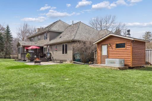 2107 Windsong Circle, Wayzata, MN 55391