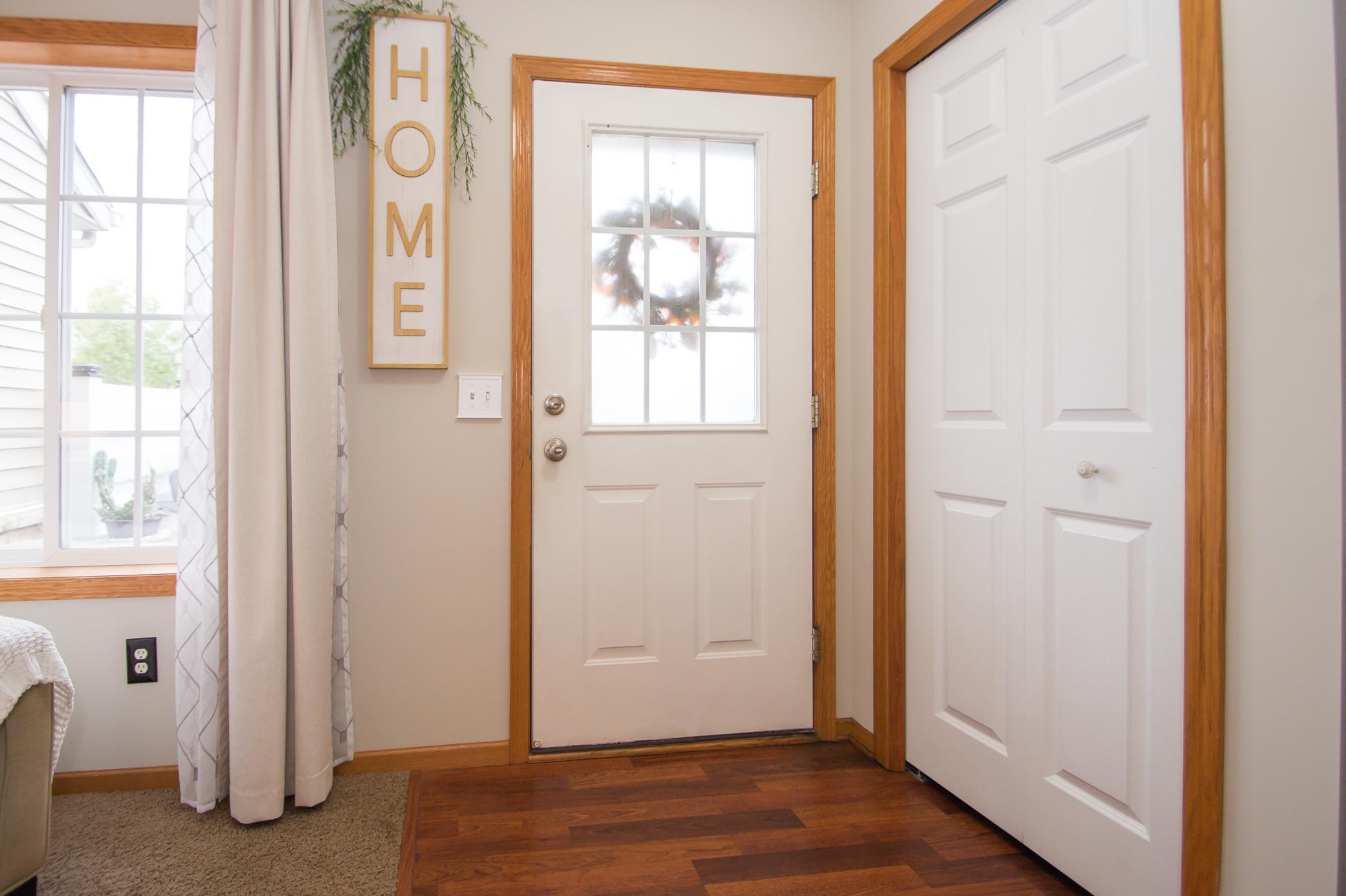 Entryway closet