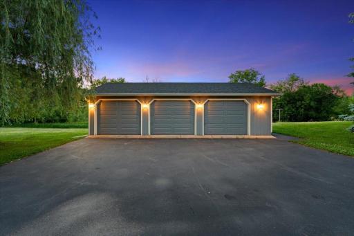 1200 Game Farm Circle, Mound, MN 55364
