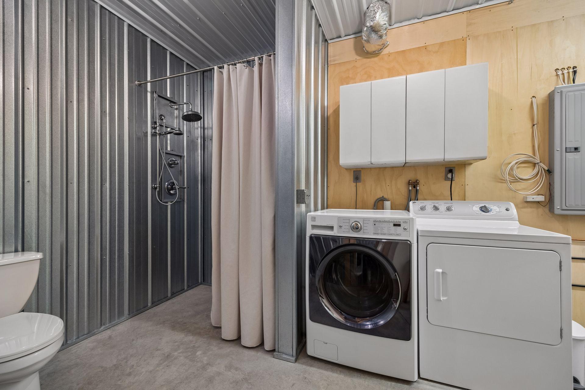 Laundry Room, 3/4 Shower