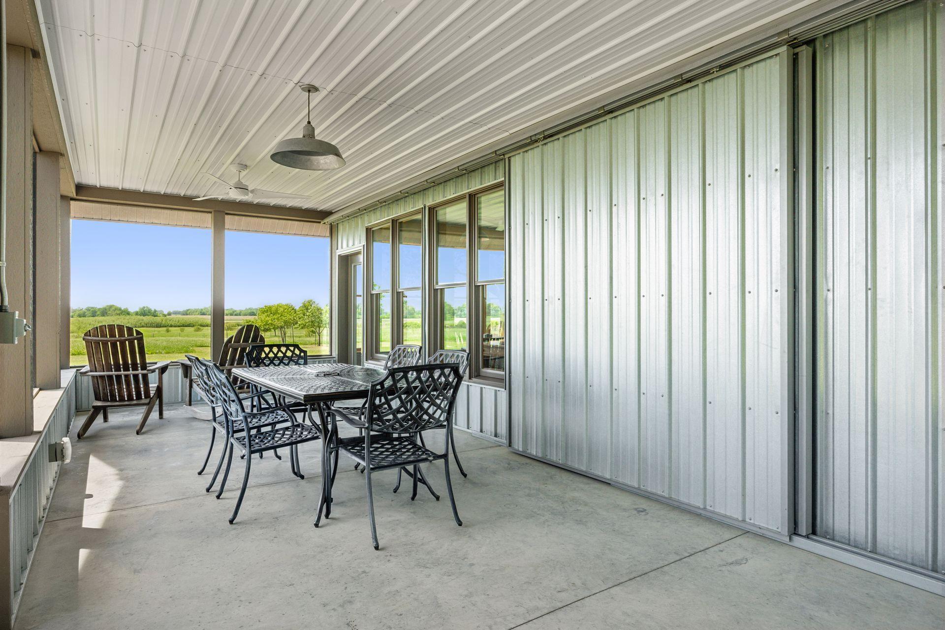 Three Season Porch