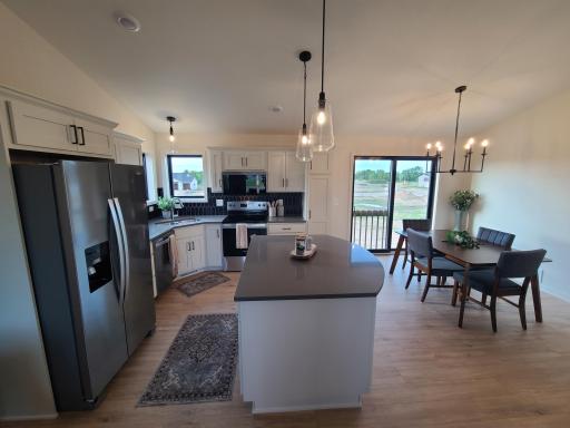 907 13th Street NW, Kasson, MN 55944