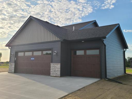 907 13th Street NW, Kasson, MN 55944