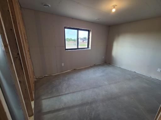 907 13th Street NW, Kasson, MN 55944