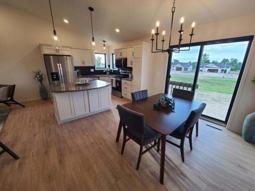 907 13th Street NW, Kasson, MN 55944