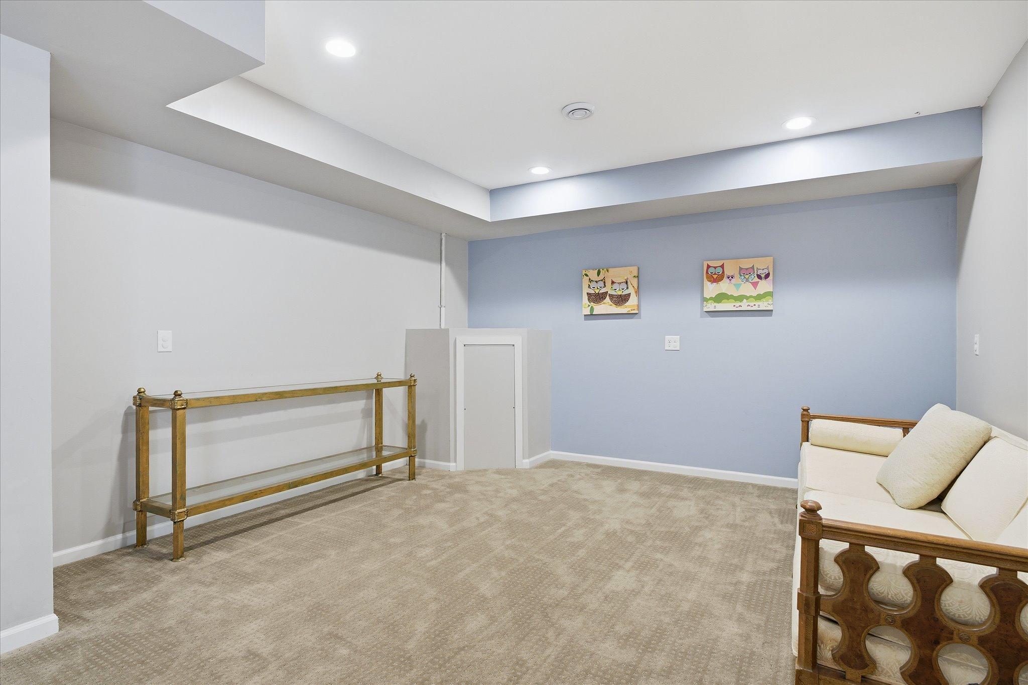 With room for multiple seating arrangements, the family room easily adapts to your entertaining and lifestyle needs.