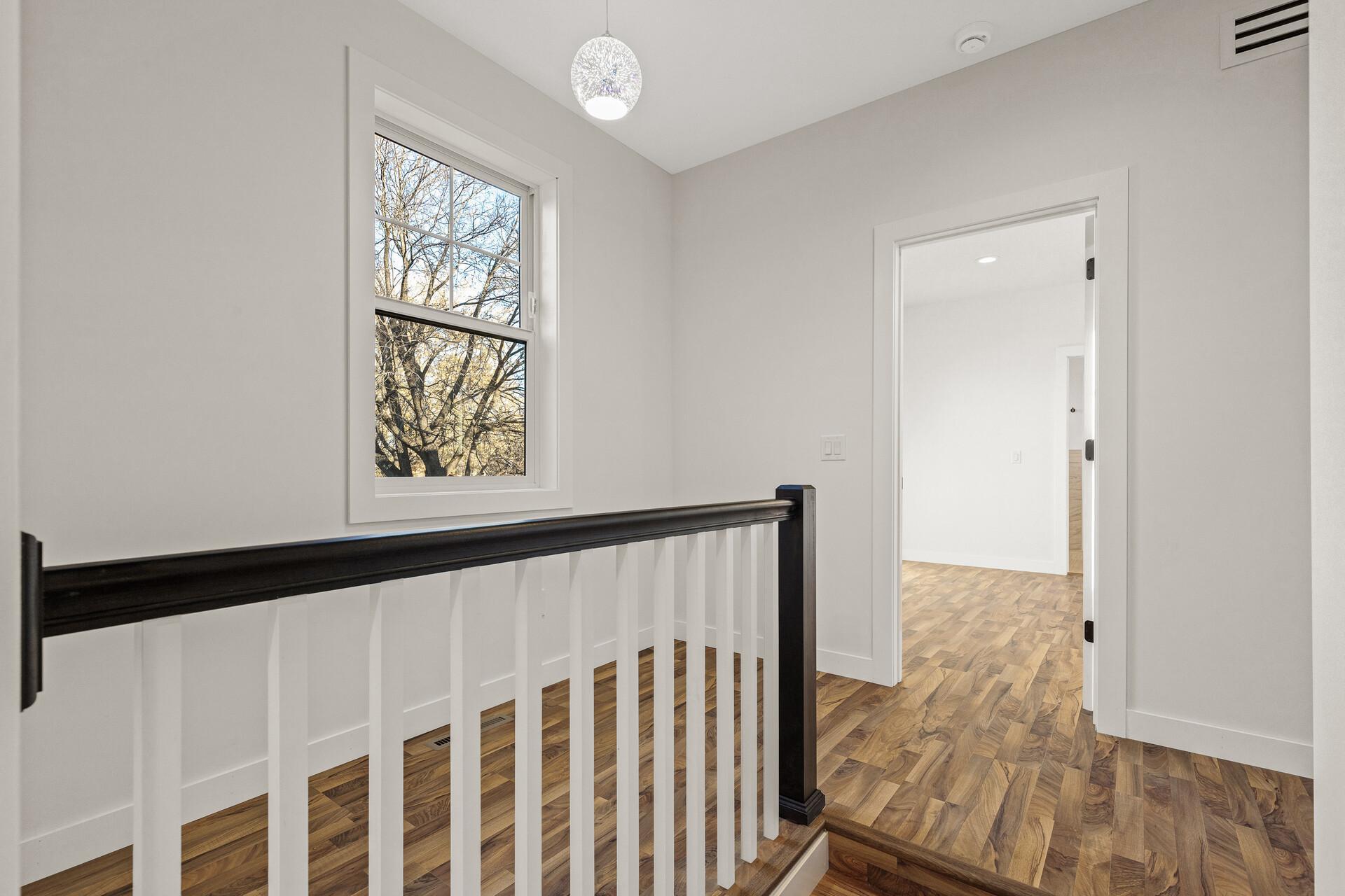 20_2308_Shadywood_Road20_mls.jpg