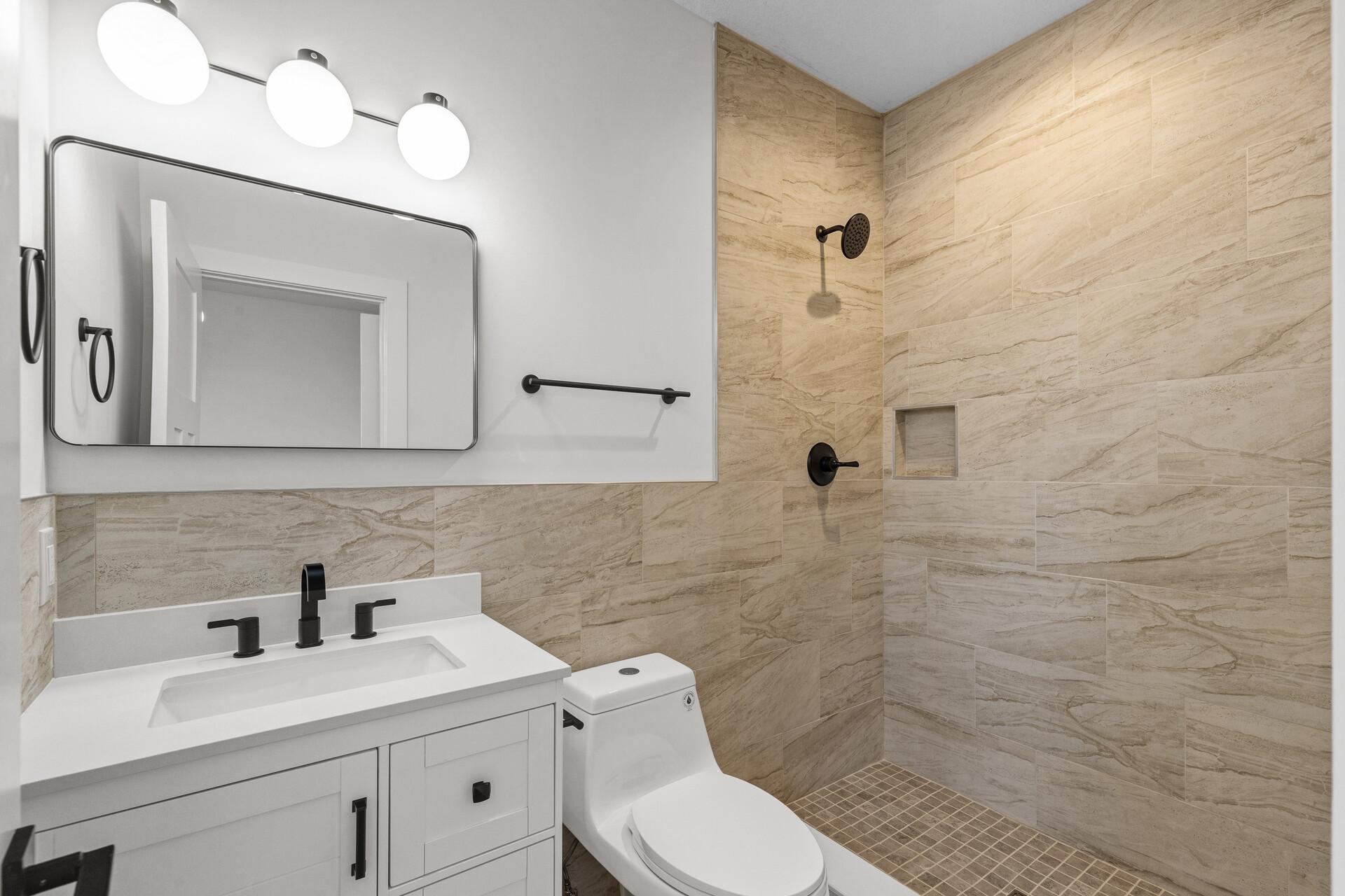 33_2308_Shadywood_Road34_mls.jpg