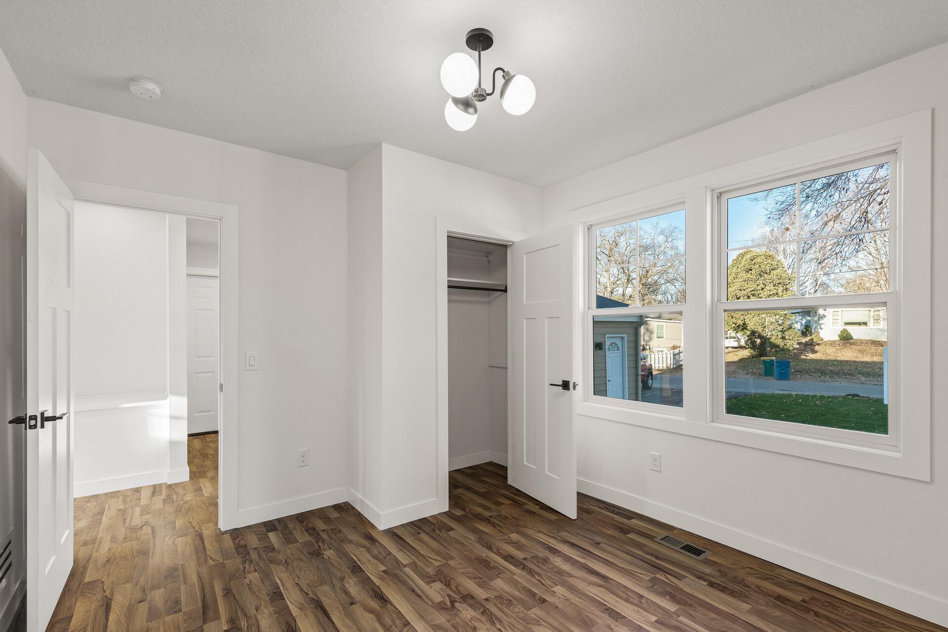 18_2308_Shadywood_Road18_mls.jpg