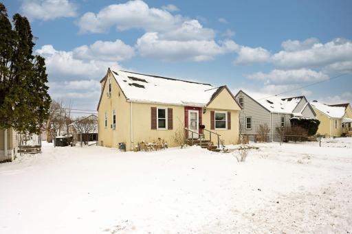 5136 Colfax Avenue N, Minneapolis, MN 55430