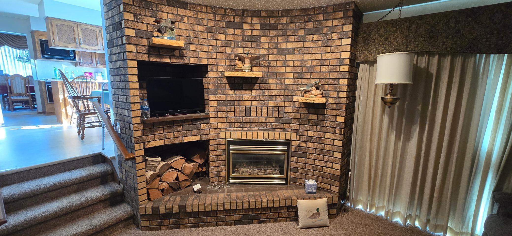 Newer.hm.Family .rm.main.flrGas F/P