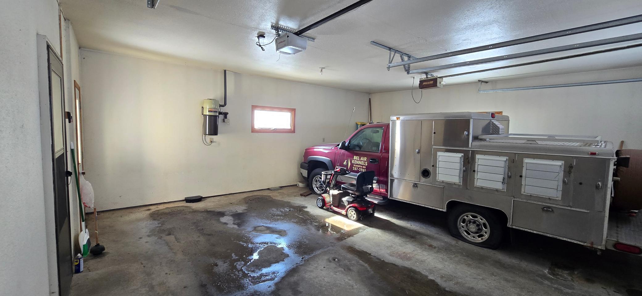 NewerHm attached Garageb