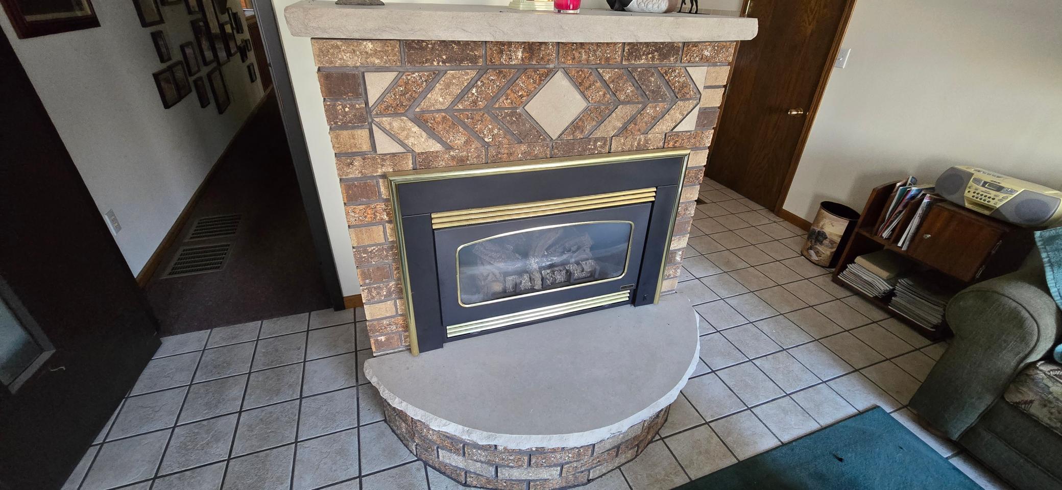 Kennel 2nd Flr. Office Gas Fireplace