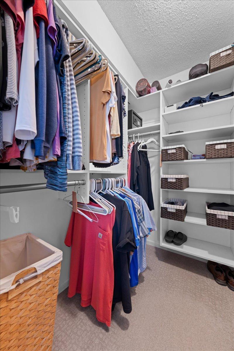 Primary Walk in Closet