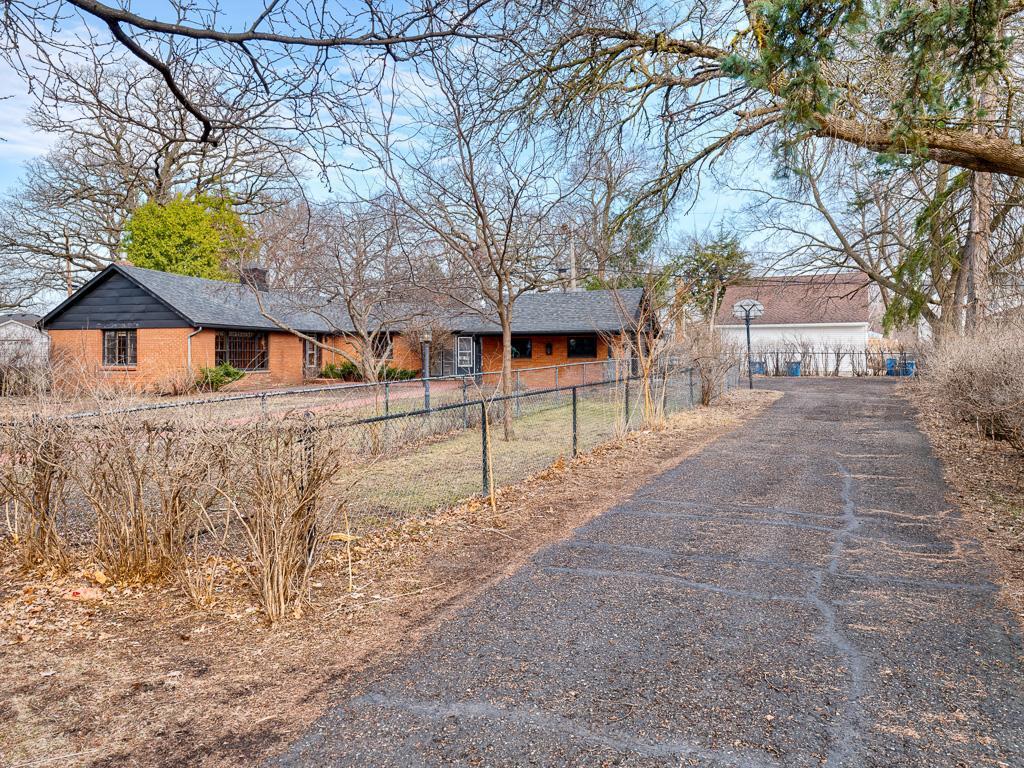 32 - Exterior Front.jpg