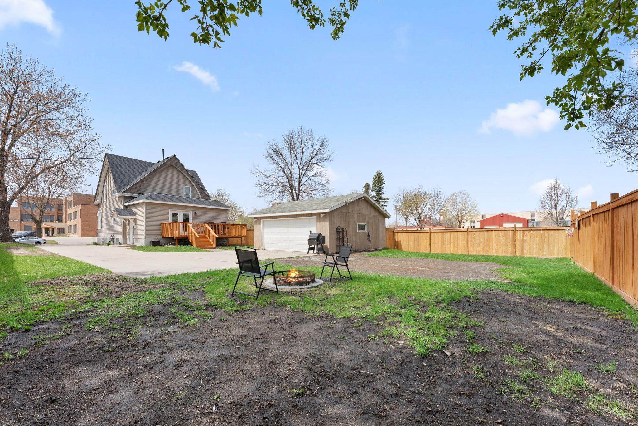 Spacious backyard for summer fun!