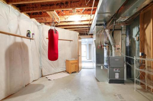 16118 Harvard Court, Lakeville, MN 55044