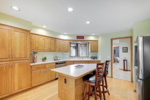 16118 Harvard Court, Lakeville, MN 55044