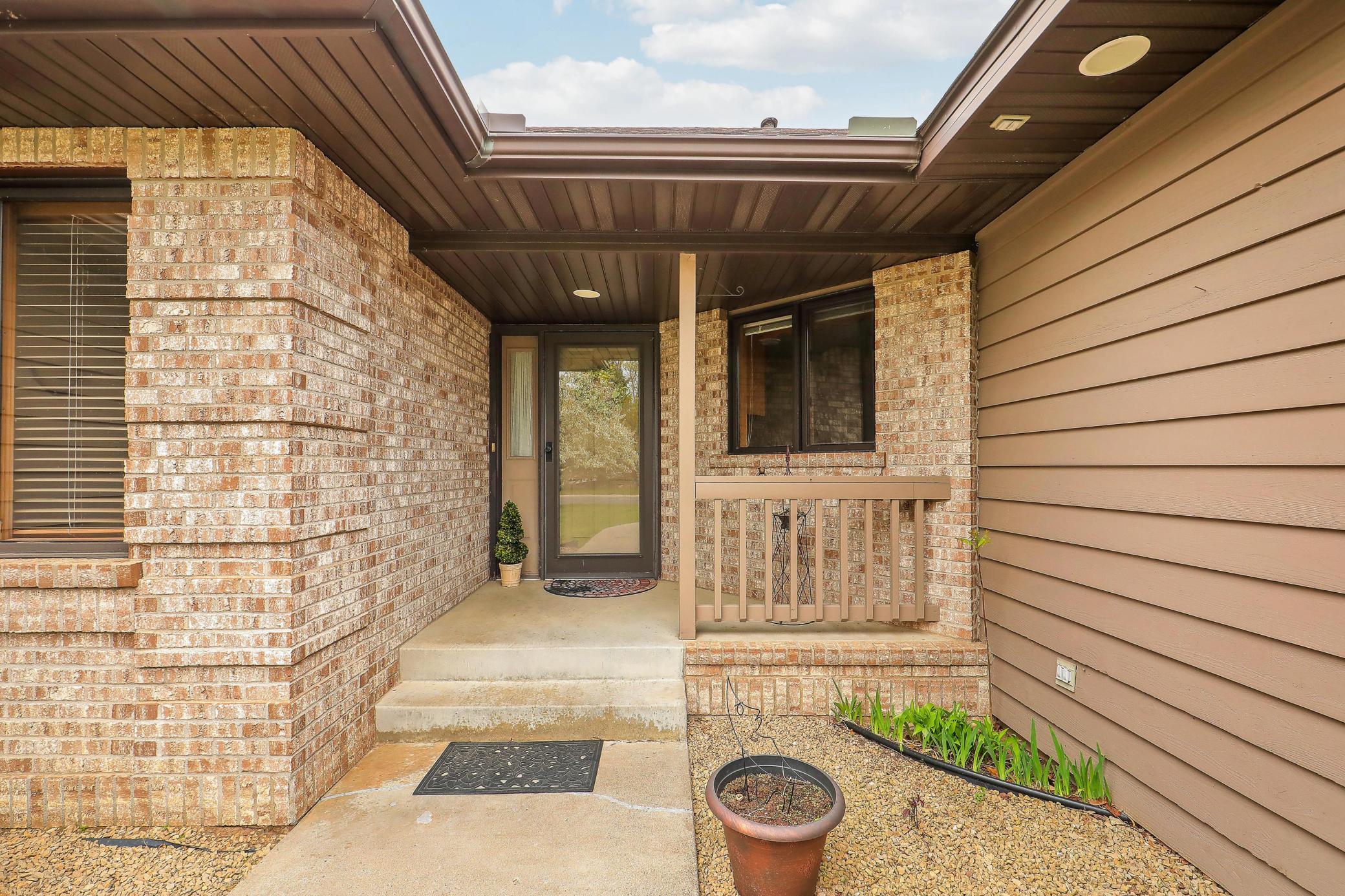 Warm and inviting entry way!