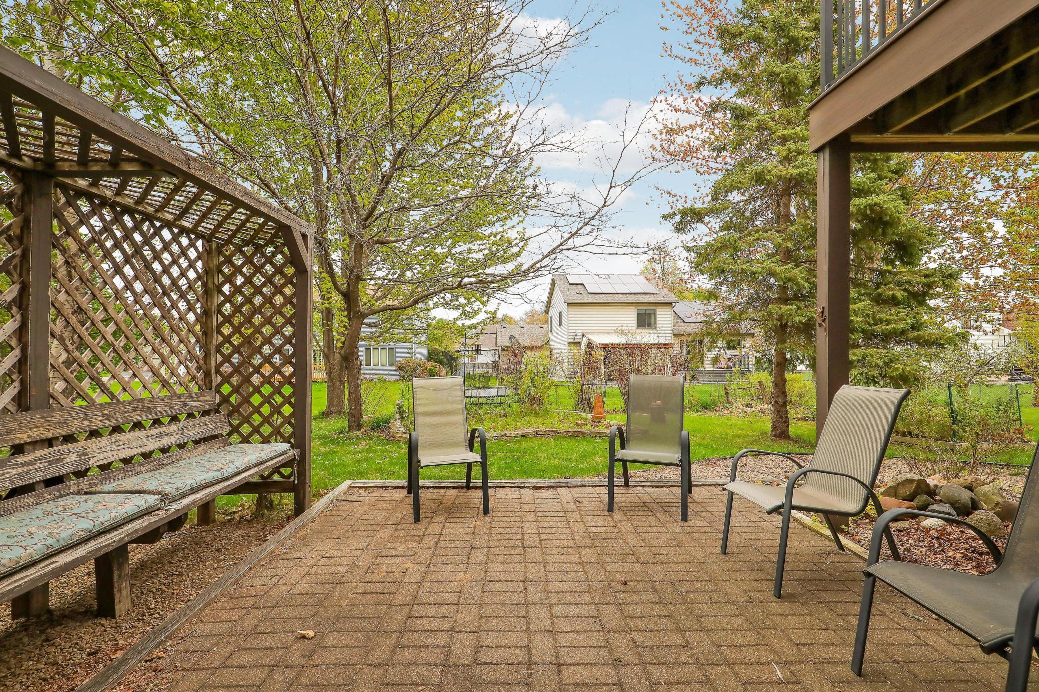 Another view of LL patio.