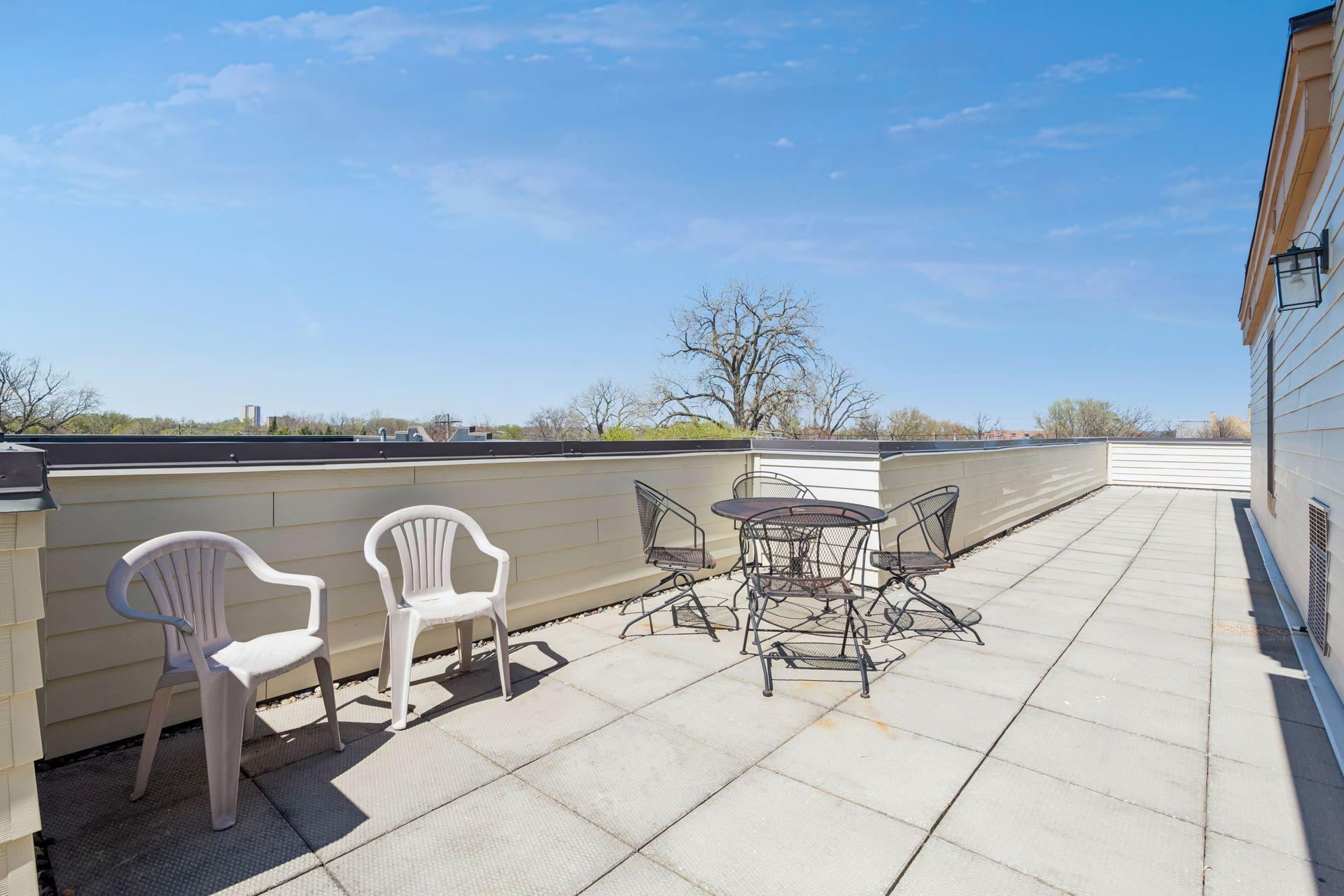 A rooftop terrace offers additional outdoor entertaining space - soak up the sunshine and dine al fresco!