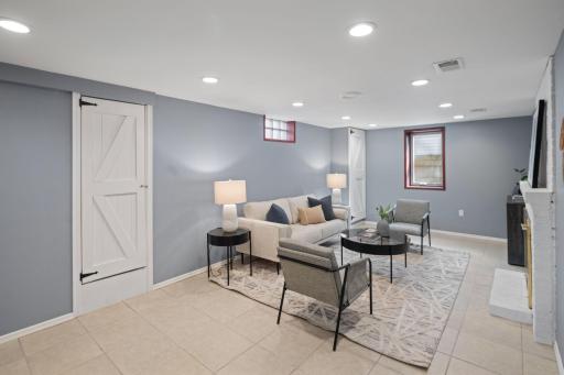 15 E 68th Street, Minneapolis, MN 55423