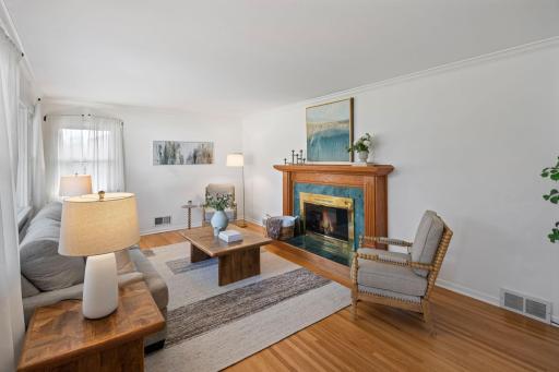 15 E 68th Street, Minneapolis, MN 55423