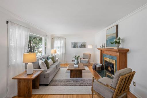 15 E 68th Street, Minneapolis, MN 55423
