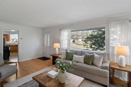 15 E 68th Street, Minneapolis, MN 55423