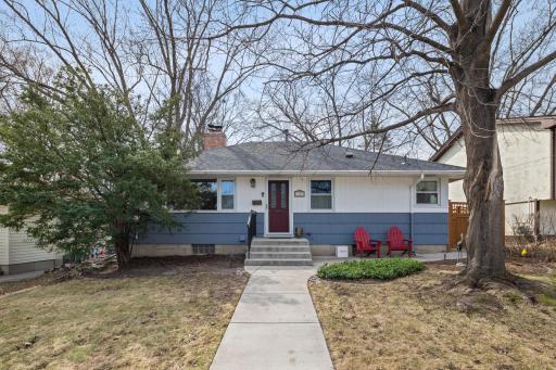 15 E 68th Street, Minneapolis, MN 55423