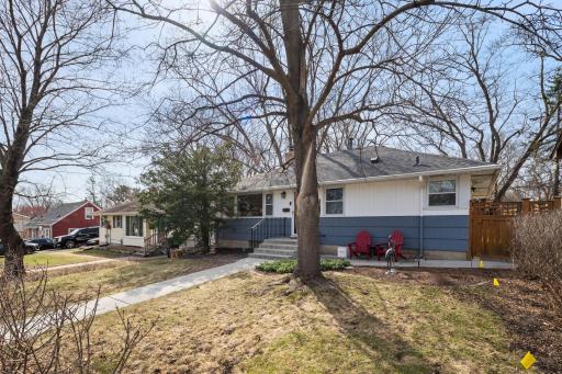 15 E 68th Street, Minneapolis, MN 55423