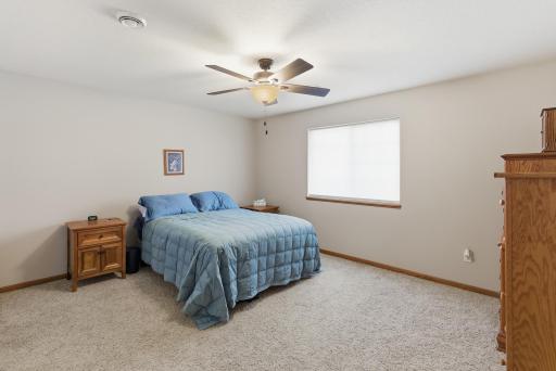 120 Palmer Path, Mankato, MN 56001