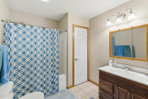 120 Palmer Path, Mankato, MN 56001