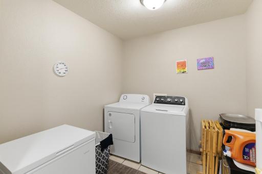120 Palmer Path, Mankato, MN 56001