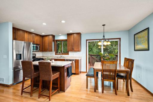 Abundant cabinetry with soft-close drawers!