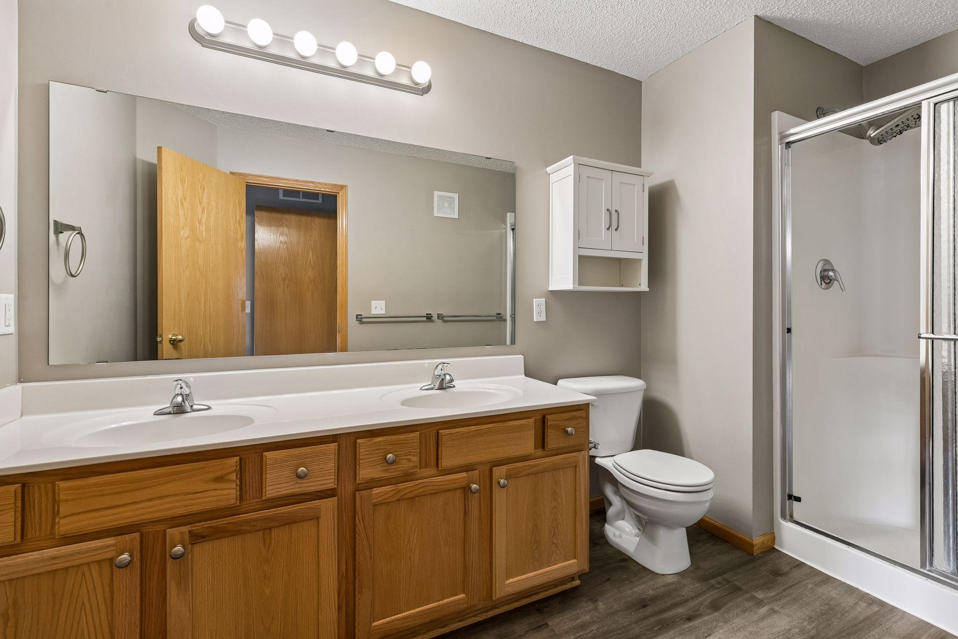 Primary Suite Full Bath