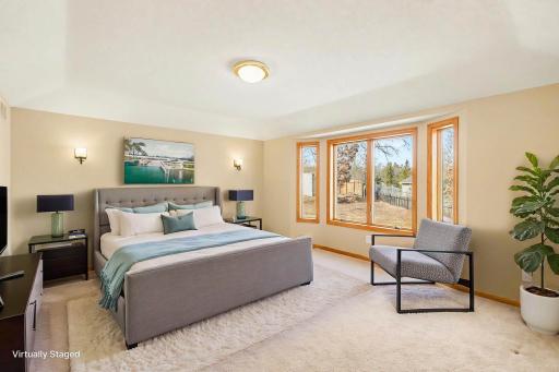 2431 Tevlin Court E, Saint Paul, MN 55119
