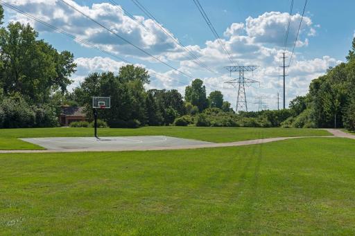 675 Koehler Road, Saint Paul, MN 55127