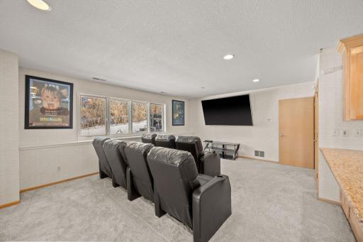 2457 Dianna Lane, Little Canada, MN 55117