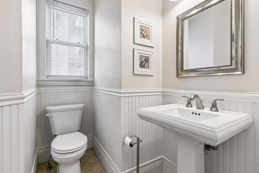 Main floor 1/2 bath.