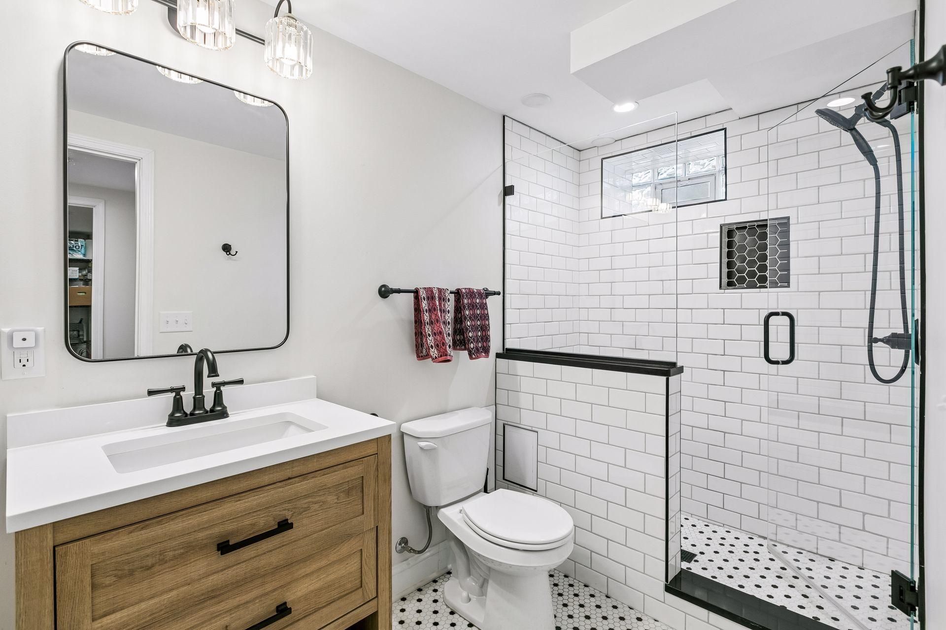 Awesome lower level 3/4 bath.