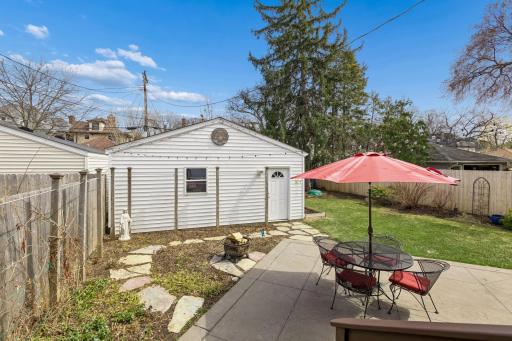 When flowers and pants come in this is a lovely area.