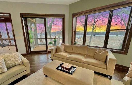 19900 Cottagewood Road, Excelsior, MN 55331