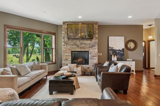 19900 Cottagewood Road, Excelsior, MN 55331