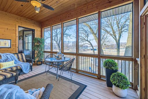 19900 Cottagewood Road, Excelsior, MN 55331