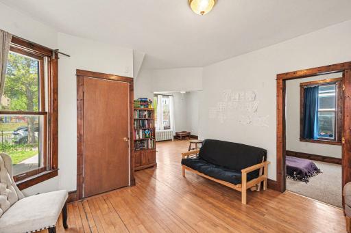 2629 12th Avenue S, Minneapolis, MN 55407