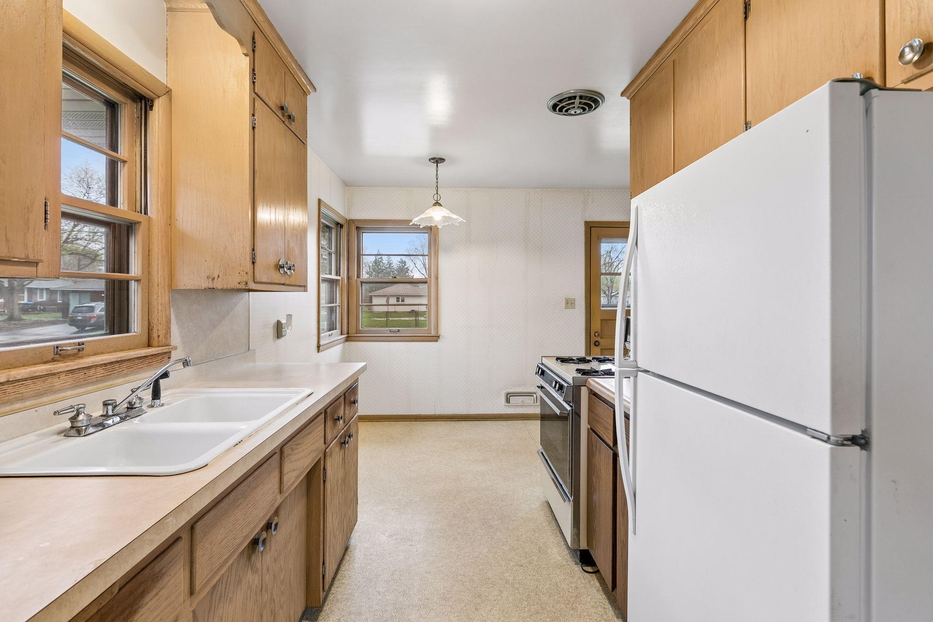 7200 12th Avenue South - Spacecrafting - 0017.jpg